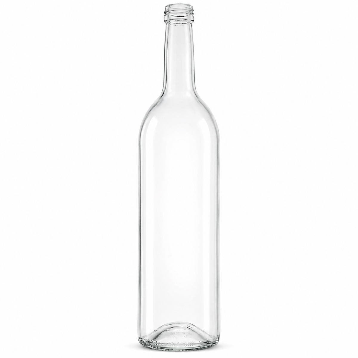 Bordeauxflasche 750 ml aus klarem Glas mit geradwandigem Körper, ausgeprägten Schultern, langem Hals und 28-MCA-Schraubmündung, frontal stehend dargestellt.